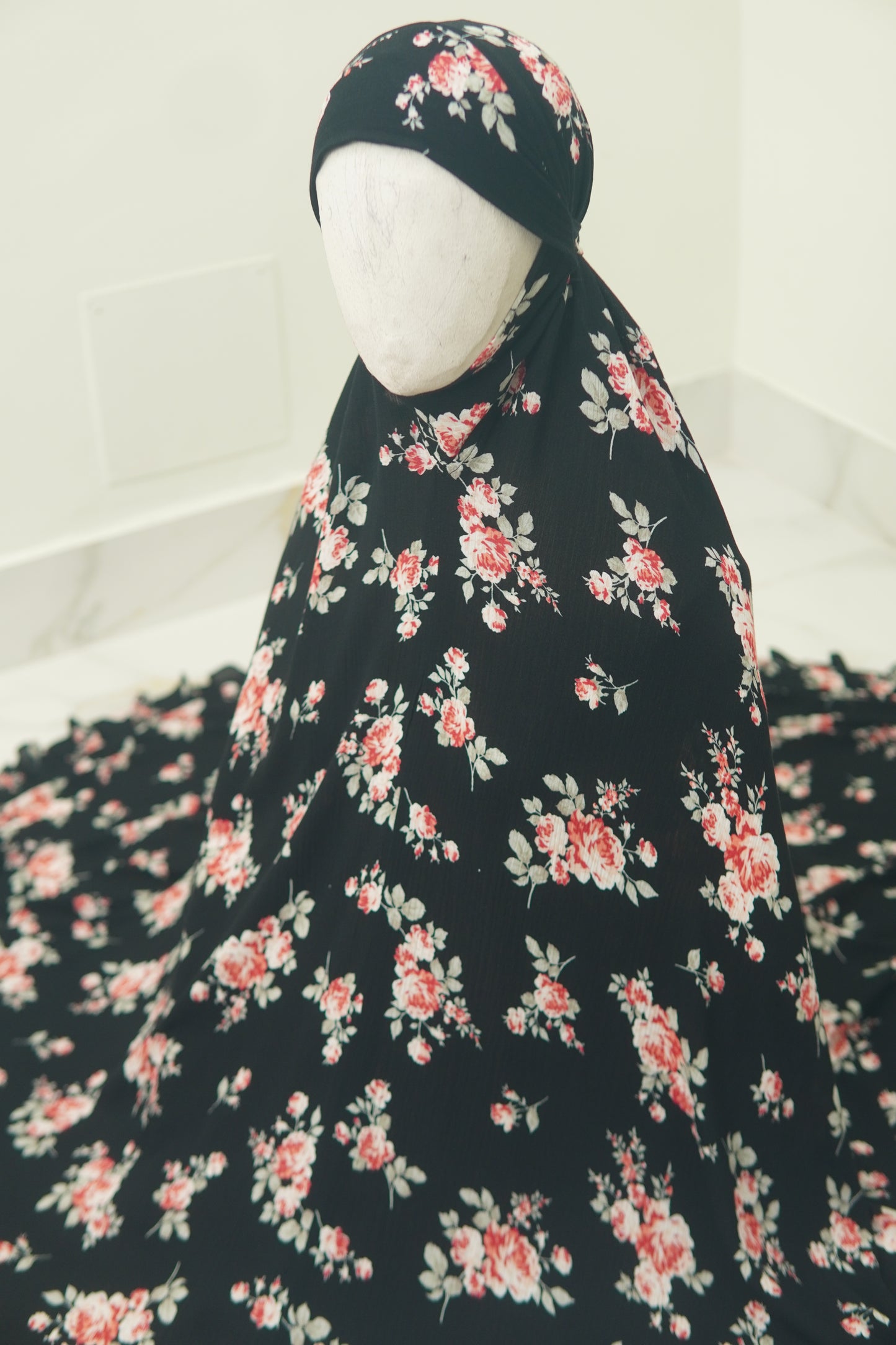 Sleeveless cotton khimar