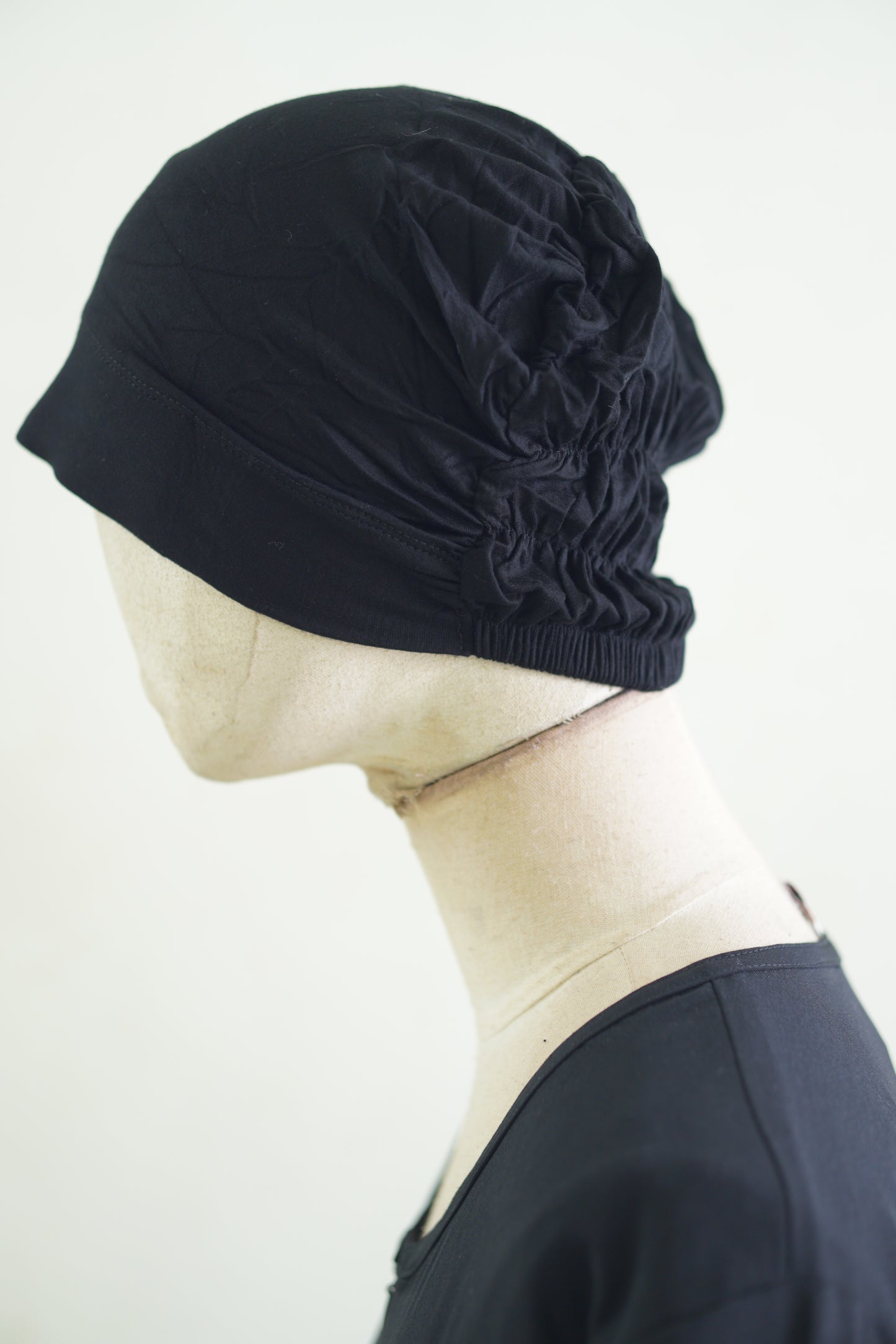Egyptian Lightweight Hijab Inner Cap (stretchy back design)